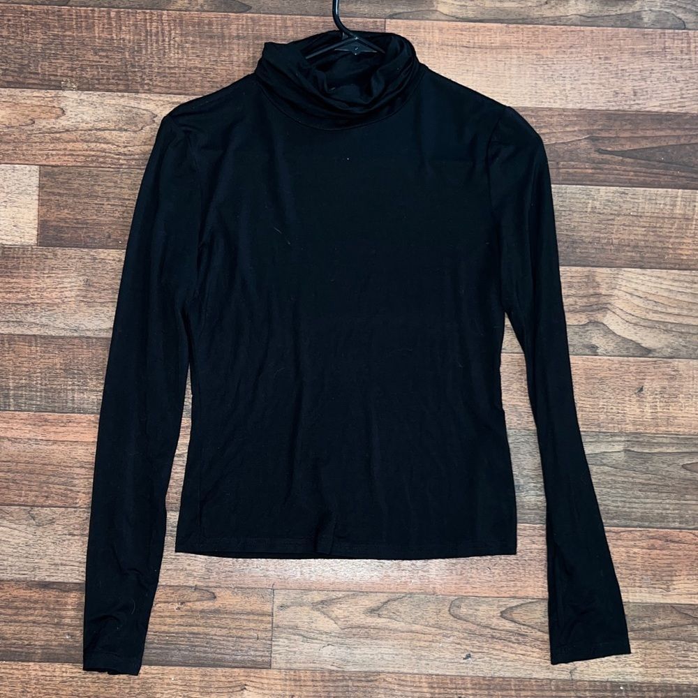 SHEIN Classic Black Long Sleeve Turtleneck large layering